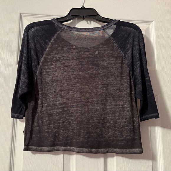 Vans Sheer Crop Top - Picture 2 of 3